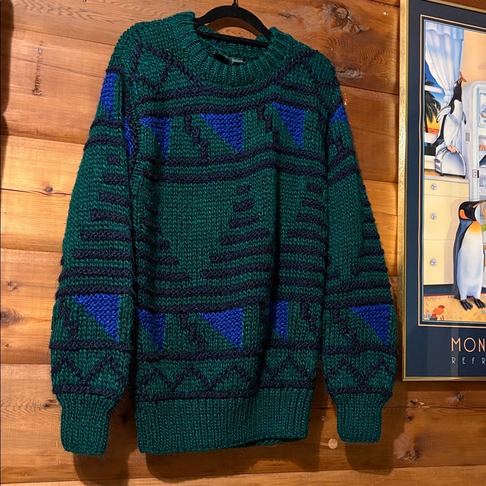 Grafton Club Sweater, Size M